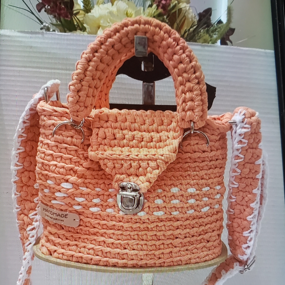 Handmade Crossbody Bag in Peach and White Crochet